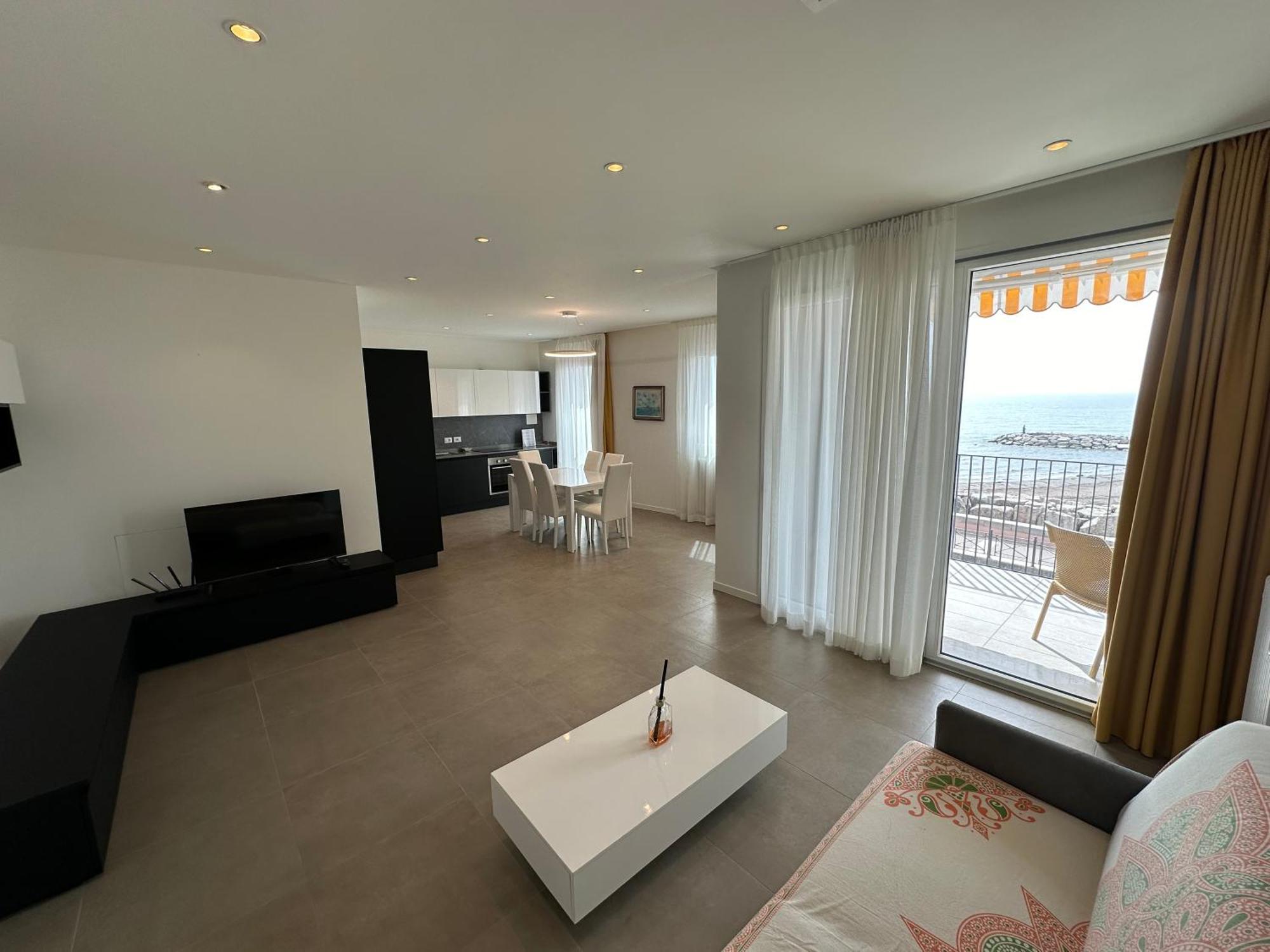 Nuovo Residence Serenissima Frontemare - Agenzia Cocal Caorle Exterior foto